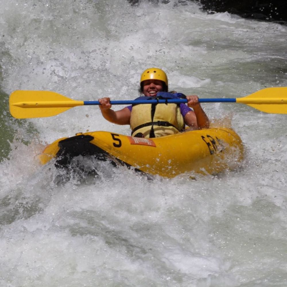 Meet your Posher, Mara